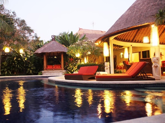 Gallery - Villa 4 Bedrooms 4 Bathrooms, North Kuta