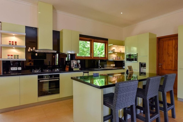 Gallery - Villa 2 Bedrooms 2 Bathrooms,