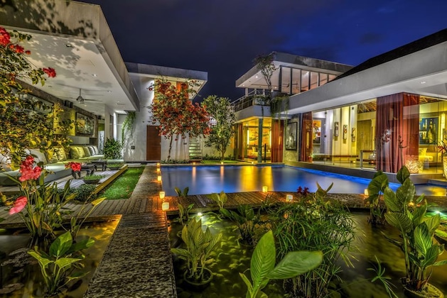 Gallery - Villa, Beach Melati Apartement