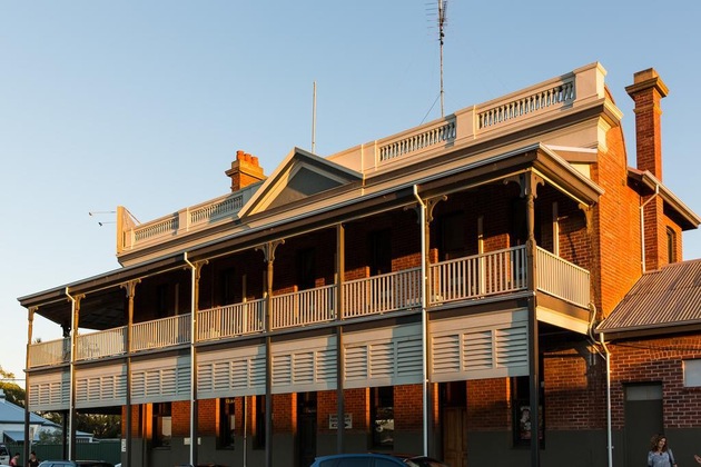 Gallery - Dukes Inn Northam