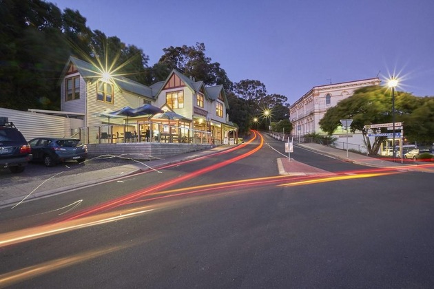 Gallery - Bushmans Cafe
