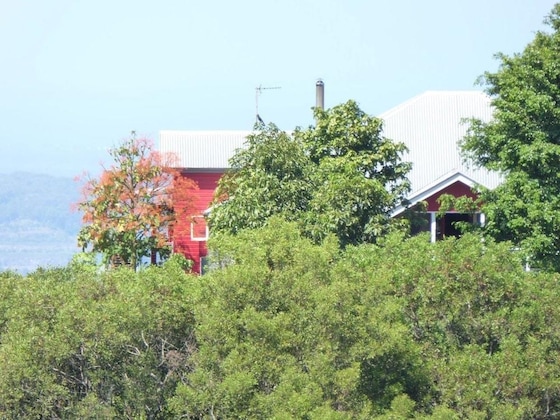 Gallery - Flame Hill Vineyard