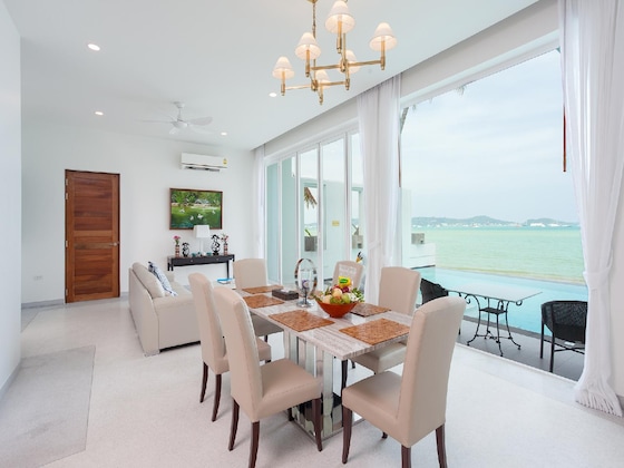 Gallery - Fisherman Way Beach Villa