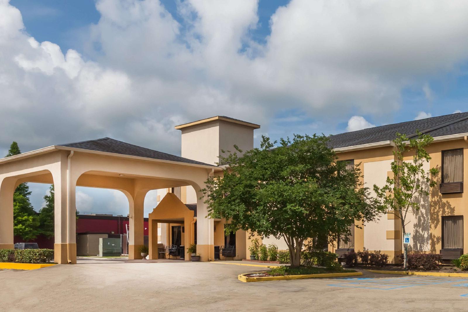 Gallery - Days Inn & Suites By Wyndham New Iberia