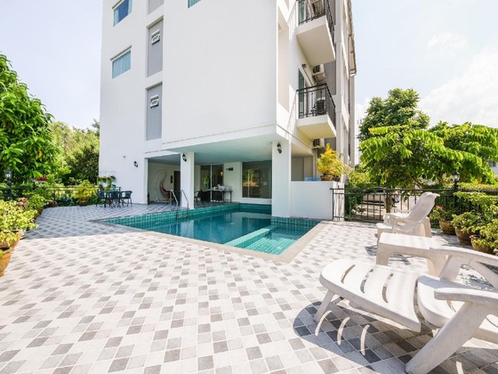 Gallery - Baan Hinwong