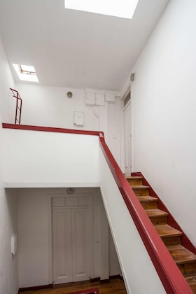 Gallery - Comfortable And Trendy Lisbon Apartment