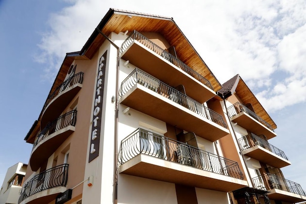 Gallery - Crema Residence