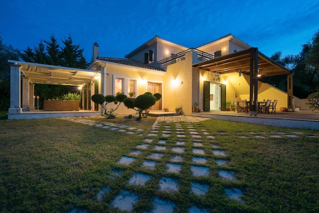 Gallery - Nina Residence