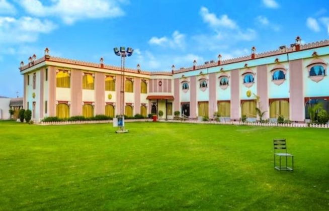 Gallery - The Royal Paradise Resort And Salt Yard