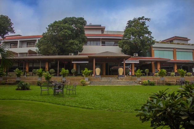 Gallery - Club Mahindra Hatgad