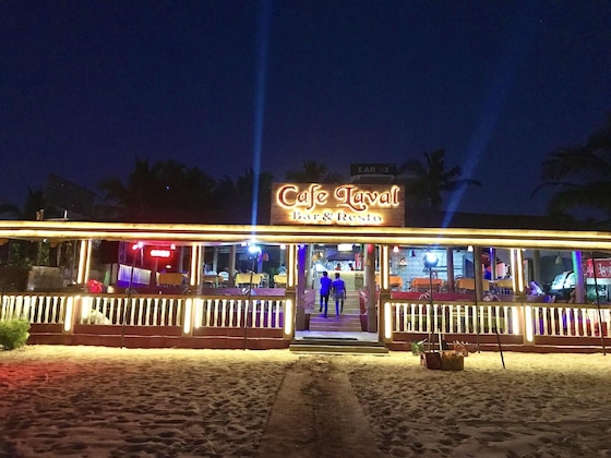 Gallery - Larios Beach Holidays
