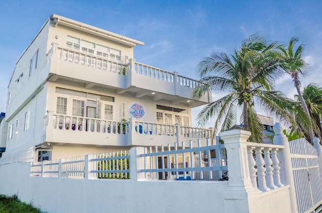 Gallery - By The Sea Guest House