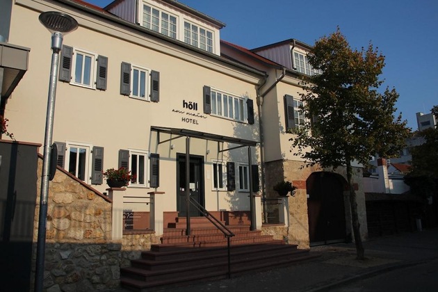 Gallery - Höll Am Main