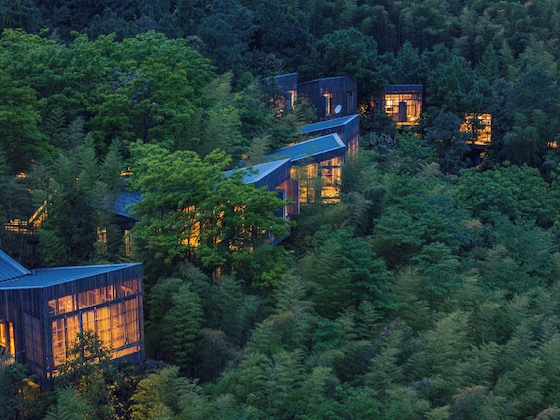 Gallery - Meijie Mountain Hotspring Resort