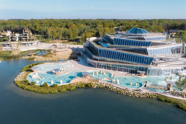Gallery - Center Parcs Villages Nature Paris