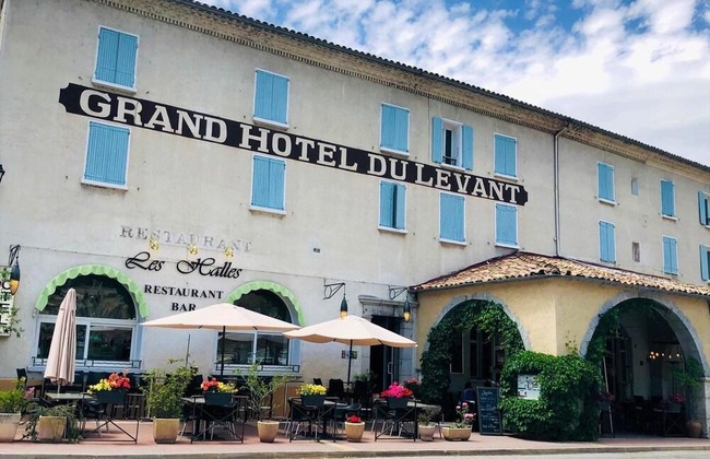 Gallery - Hôtel Du Levant