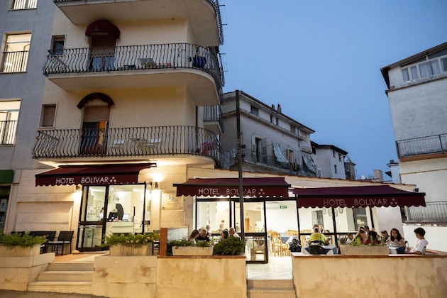 Gallery - Hotel Bolivar