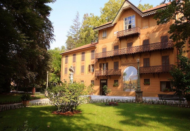 Gallery - Villaggio Narrante - Le Case Dei Conti Mirafiore