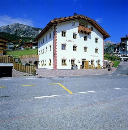 Gallery - Apartments Restaurant Rusctlea
