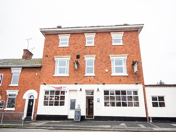 Gallery - Oyo The White Hart Inn