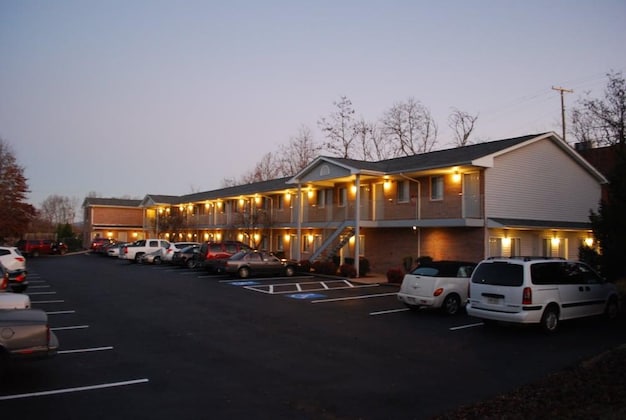 Gallery - Affordable Corporate Suites - Lynchburg