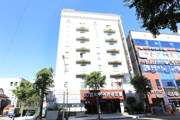 Gallery - Empire Tourist Hotel
