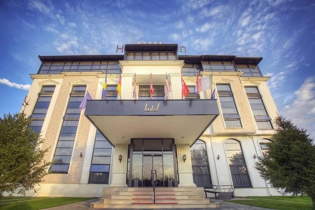 Gallery - Garden Hotel Pristina