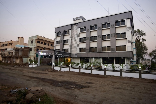 Gallery - Hotel Pride Inn