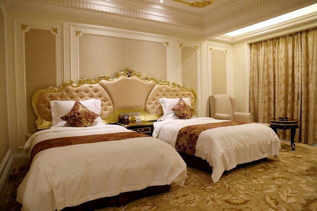 Gallery - Huanghe Grand Hotel