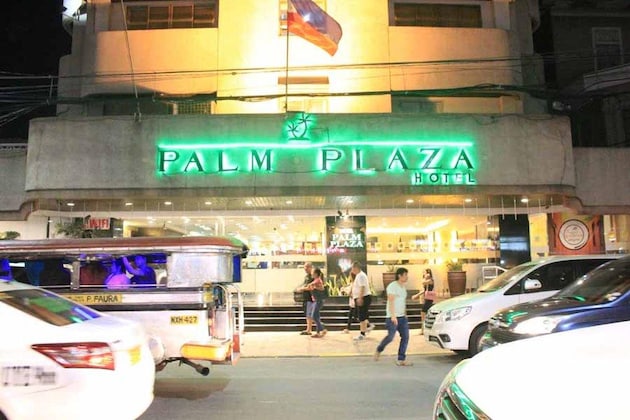 Gallery - Palm Grove Hotel