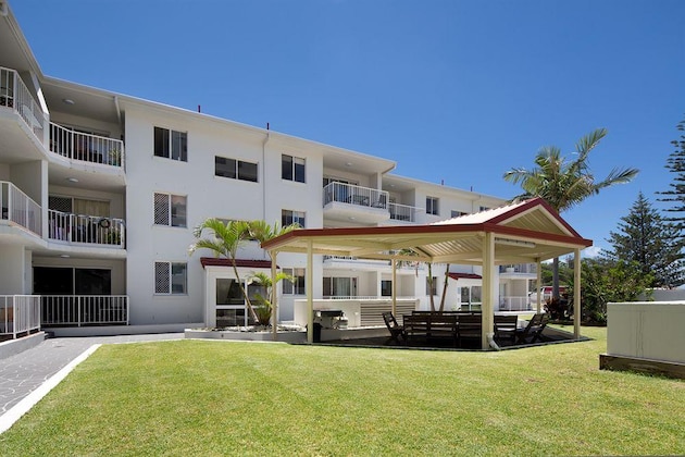 Gallery - Burleigh Point Holiday Apartments