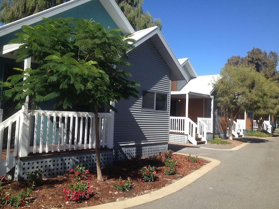 Gallery - Mandurah Ocean Marina Chalets