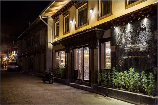 Gallery - Blossom Dynasty Inn