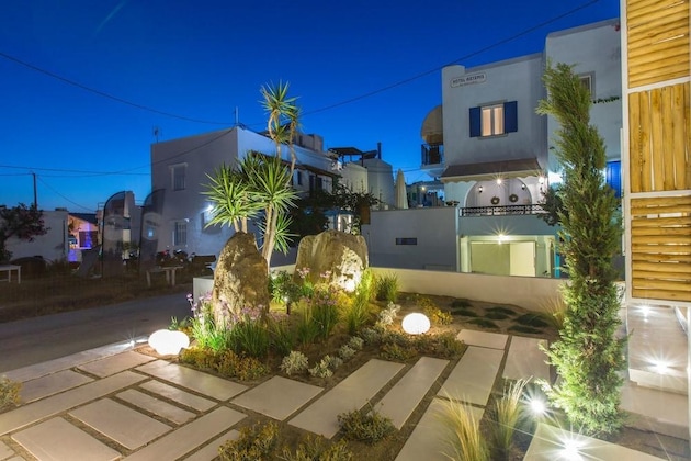 Gallery - Sea View Apartments & Studios