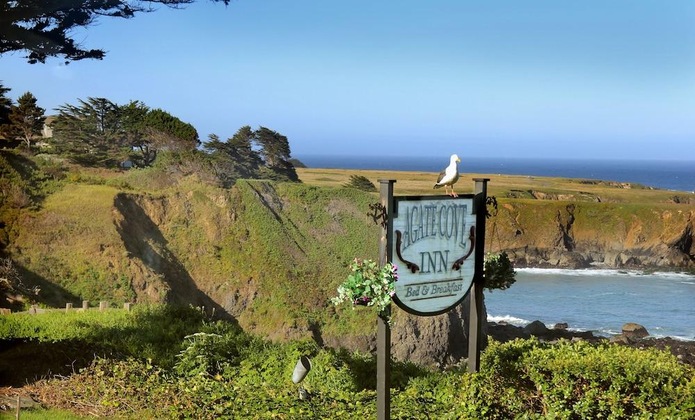Gallery - Agate Cove Inn