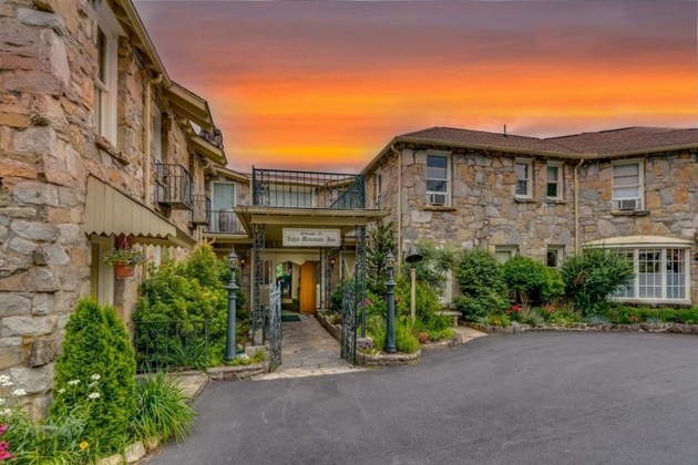 Gallery - Echo Mountain Inn
