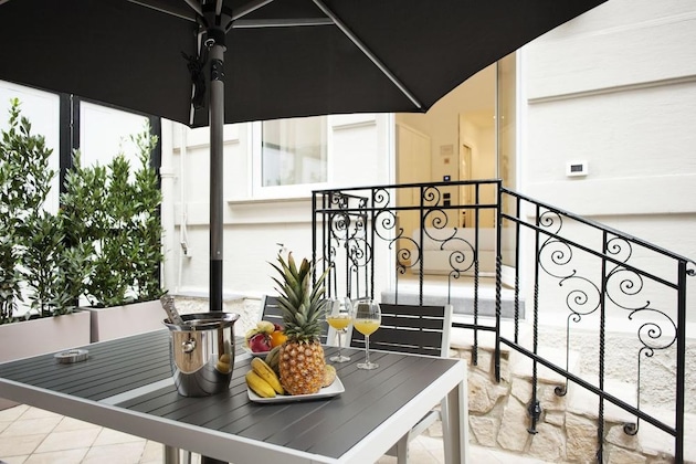 Gallery - Lhp Suite Napoli - Parco Margherita
