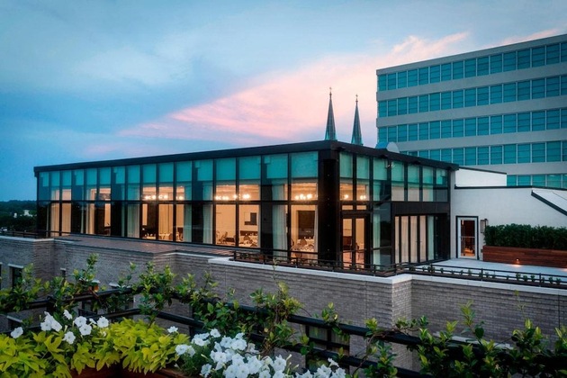 Gallery - Perry Lane Hotel, A Luxury Collection Hotel, Savannah