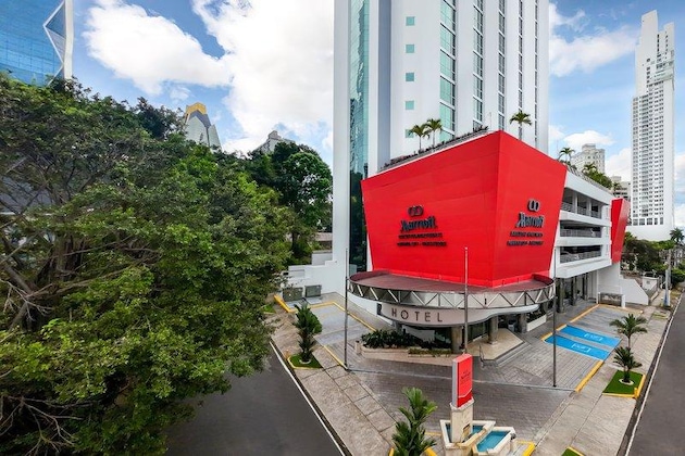 Gallery - Marriott Executive Apartments Panama City, Finisterre