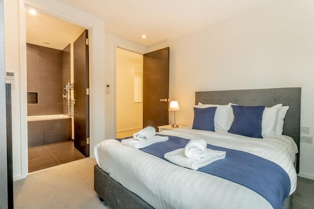 Gallery - Hoxton By Servprop
