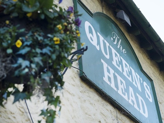 Gallery - The Queens Head