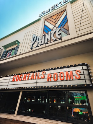 Gallery - Prince Theatre Heritage Stay Hostel - Silom