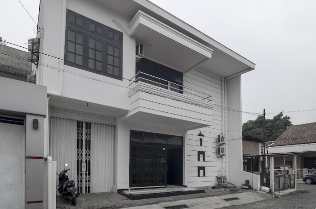 Gallery - Mess Inn Semarang
