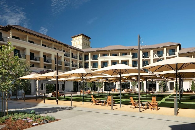 Gallery - Grand Reserve At The Meritage