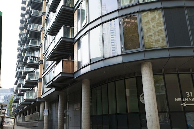 Gallery - Dockside London