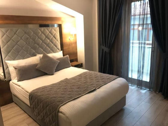 Gallery - Double Bond Hotel Spa