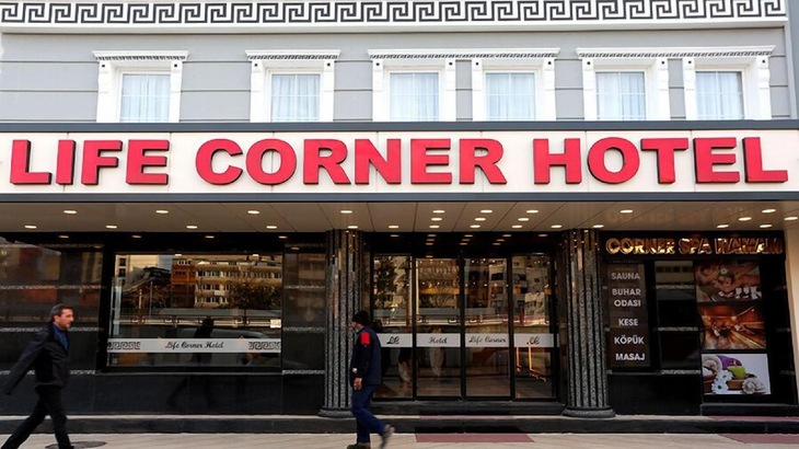 Gallery - Life Corner Hotel