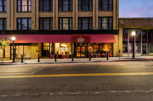 Gallery - New Bedford Harbor Hotel, An Ascend Collection Hotel