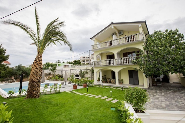 Gallery - Apartments Bago