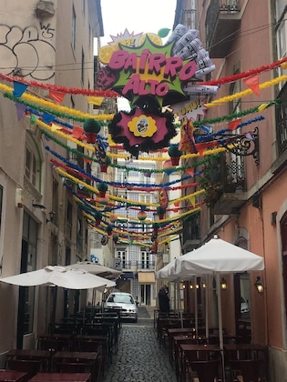 Gallery - Love Inn Bairro Alto 2
